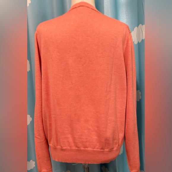 Brooks Brothers Pima v-neck pullover sweater. - Picture 4 of 5